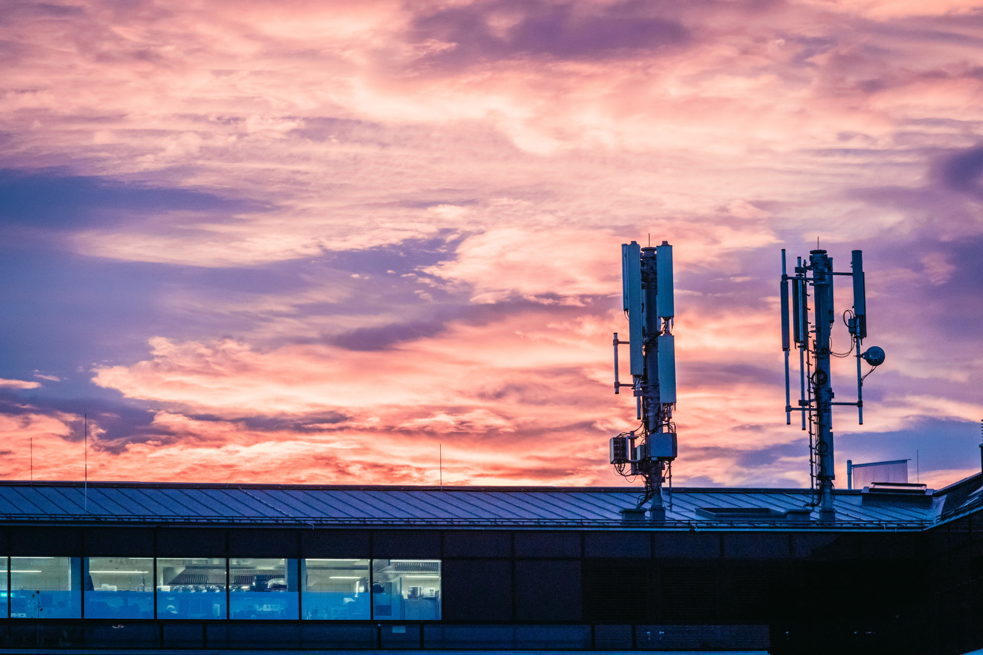 Internet an jeder Milchkanne! Wie bekommt man schnelles Internet ohne Kabel?